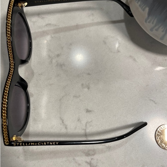 Stella McCartney Sunglasses - Picture 3 of 6